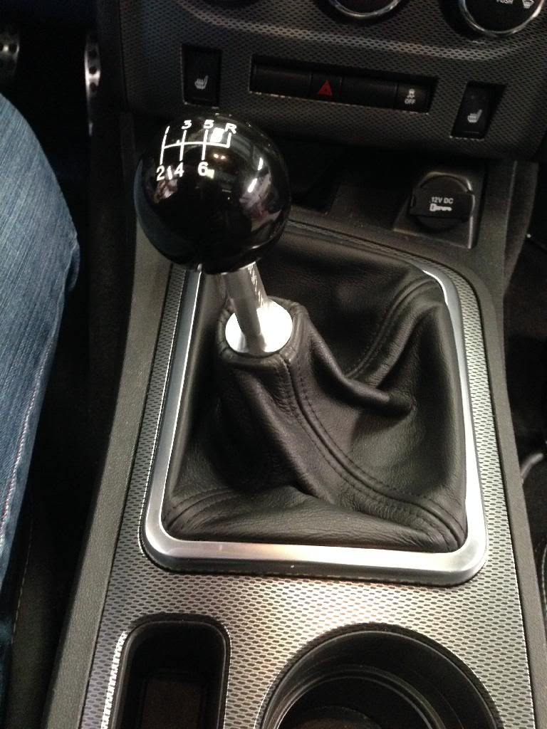 Barton Short Throw Shifter for Six Speed Challengers. (Long Read with